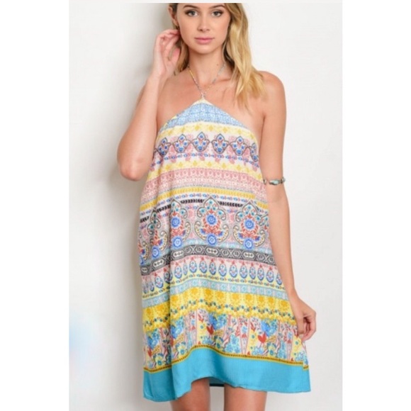 Summer Resort Style Dress - Picture 5 of 7